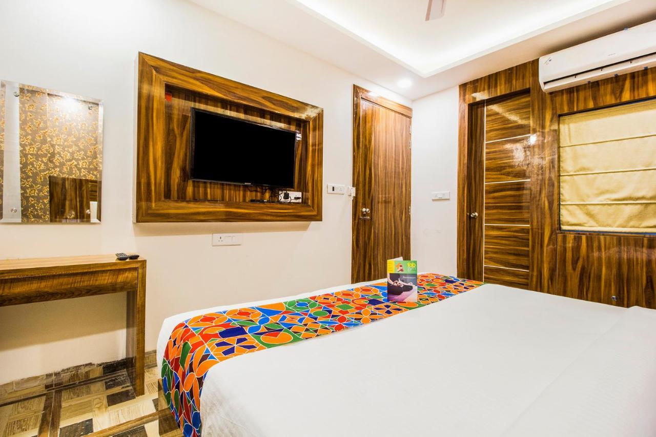 Fabhotel Olivia Suite New Delhi Exterior foto